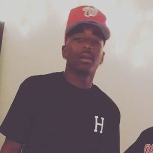 Meet your Posher, Denny